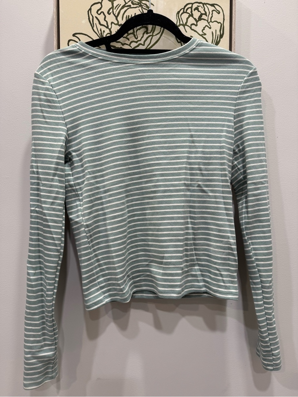 wild fable Green White Striped Long-Sleeve Crew Top Women’s Medium ~ GOOD COND